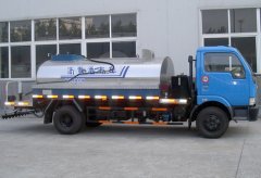 瀝青攤鋪機(jī)和瀝青灑布車的區(qū)別